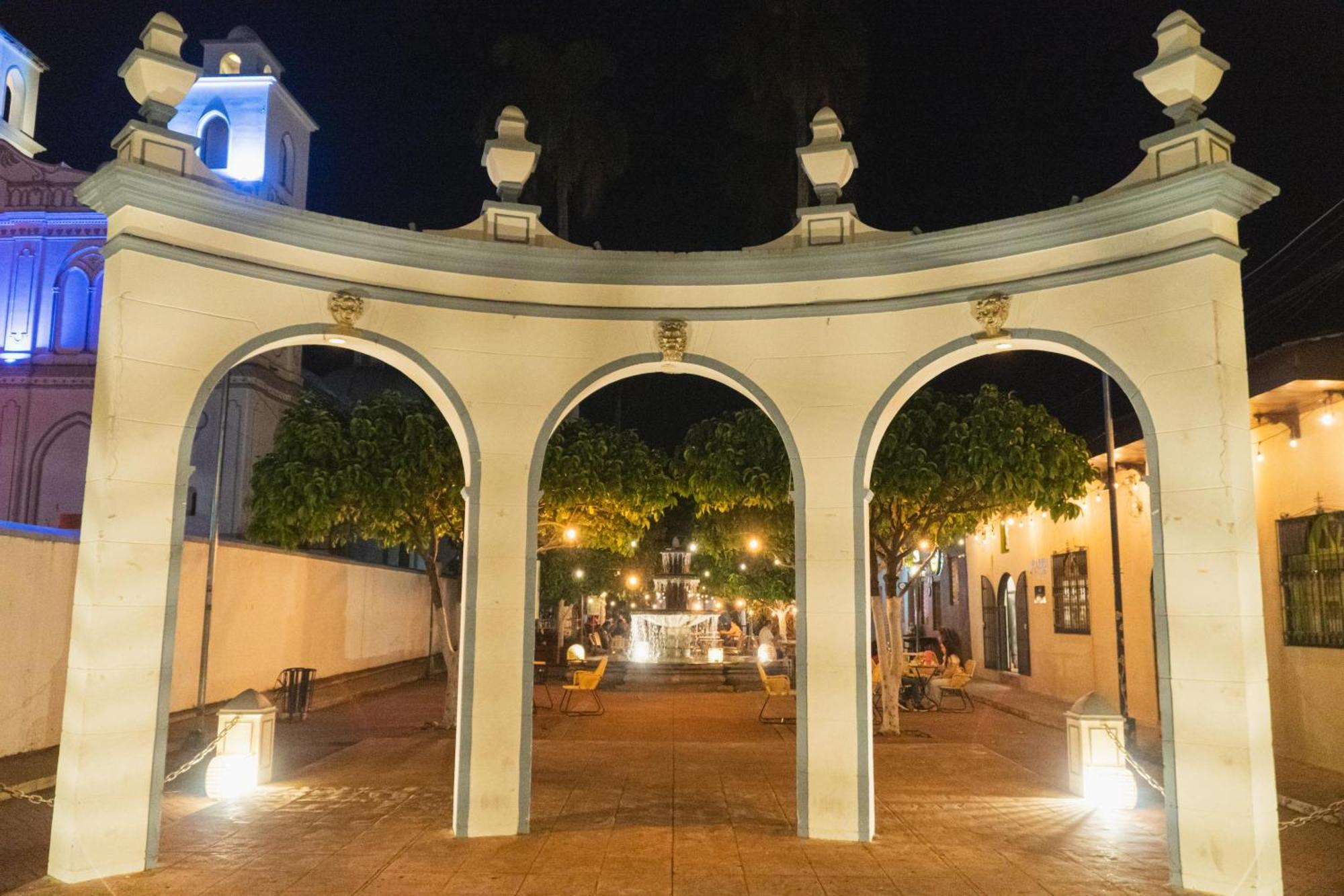 La Casa De Mamapan Hotel Colonial Ahuachapán Exteriör bild