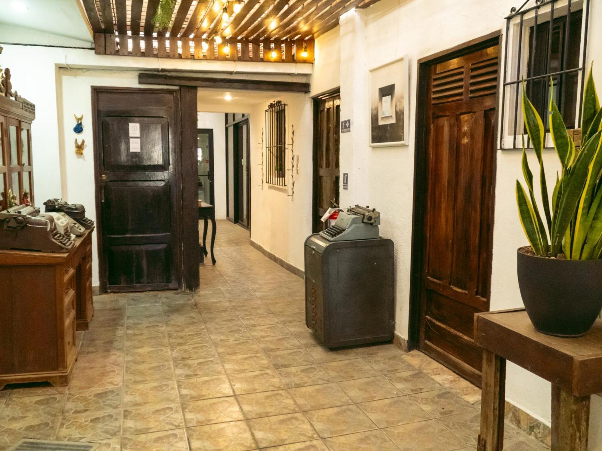 La Casa De Mamapan Hotel Colonial Ahuachapán Exteriör bild