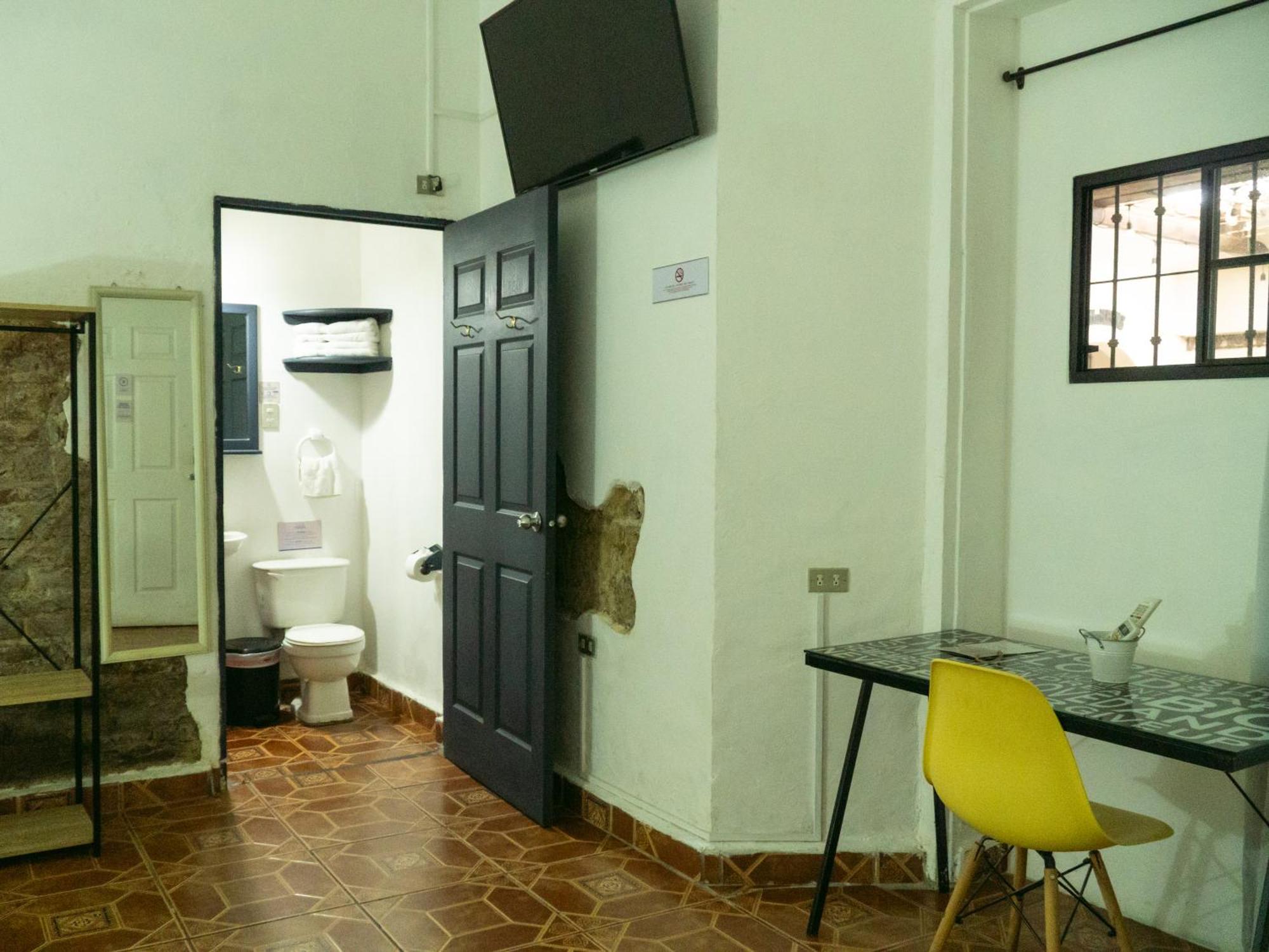 La Casa De Mamapan Hotel Colonial Ahuachapán Exteriör bild